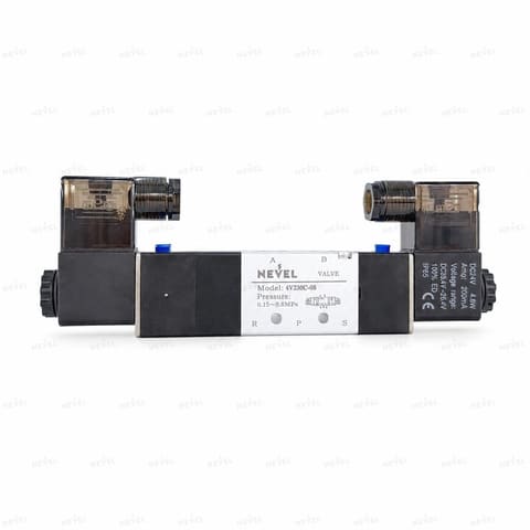 4V230C-08 24VDC Пневмораспределитель электромагнитный 5/3 центр закрыт G1/4" — 3