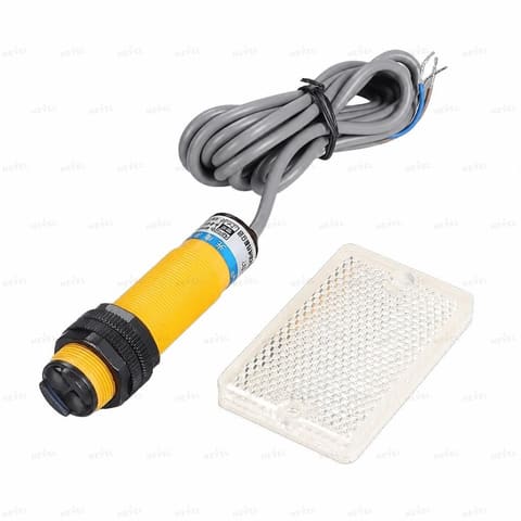 E3F-R2P12 NO+NC PNP 6-36VDC retro-reflektorli fotoelektrik datchik M18 masofa 2m toʻrt simli — 1