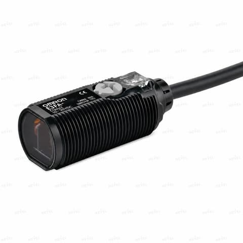 E3FA-RP12 NO+NC PNP 10-30VDC Ретро-рефлекторный фотоэлектрический датчик M18 дальность 500мм трёхпроводной — 1